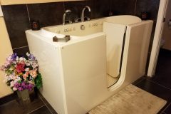 Two-Seater-Walk-In-Tub-scaled